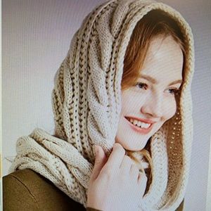 New thick chunky knit  loop infinity scarf